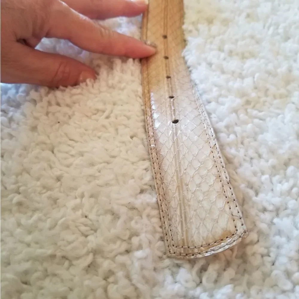 Vintage Laura Gayle Ivory Snakeskin Belt  Medium